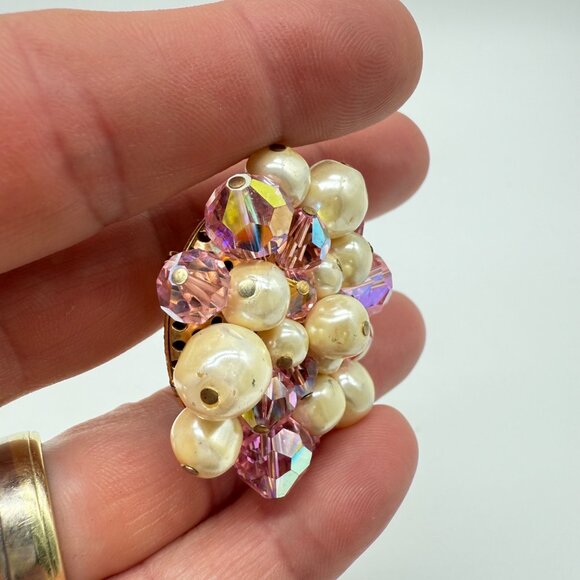 Vintage Faux Pearl Pink Aurora Borealis Crystal Cluster Brooch Pin - Picture 5 of 7